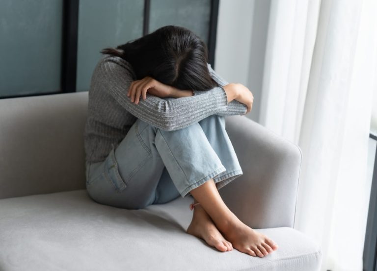 Les signes d’un blocage émotionnel et comment le libérer naturellement